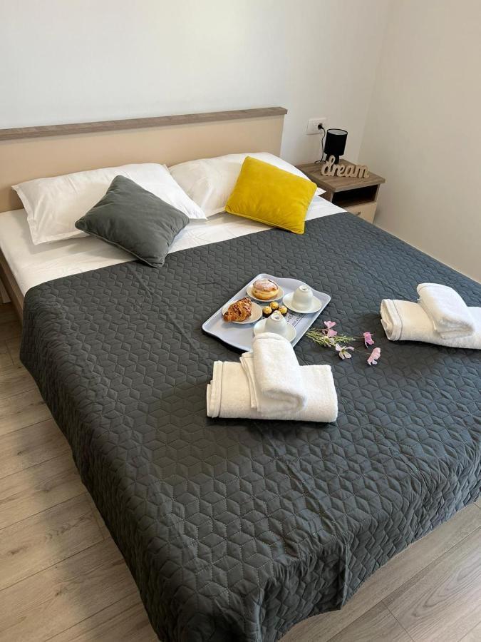 شقة Apartman Ana Crno المظهر الخارجي الصورة